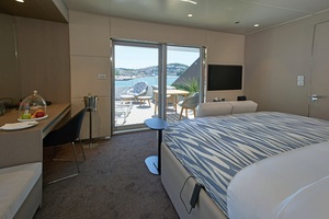 Yacht Suite
